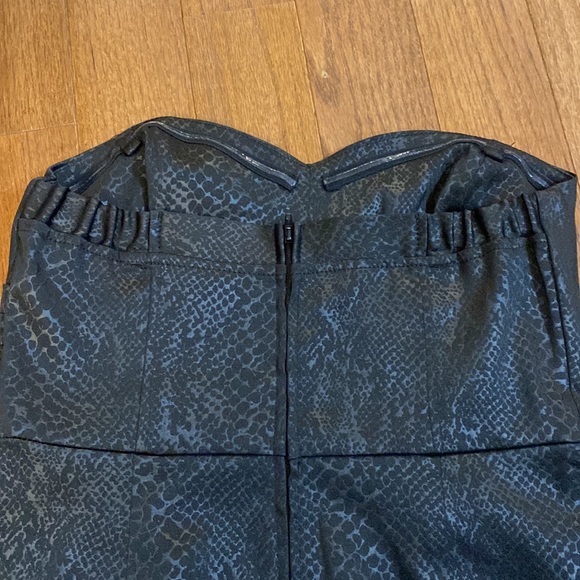 Black print mini strapless dress - Picture 3 of 4